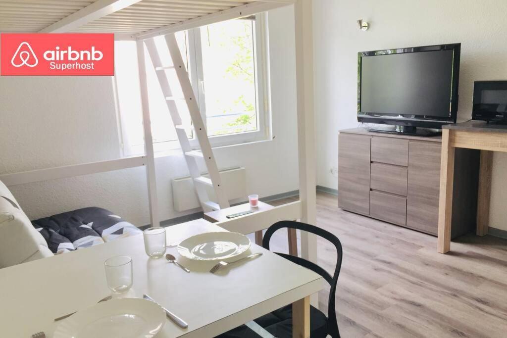 Appartement Studio Proche Université Et Hôpital - Tram A 2 Pas à Le Mans Extérieur photo